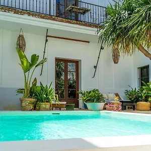 Apartahotel La Alberca De Fariñas, Sanlúcar de Barrameda